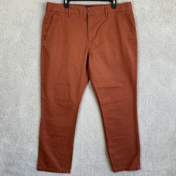 GAP Khakis Pants Slim Khaki Mens 38X30 Brown Flat Front Pockets Casual Pockets - Picture 1 of 8